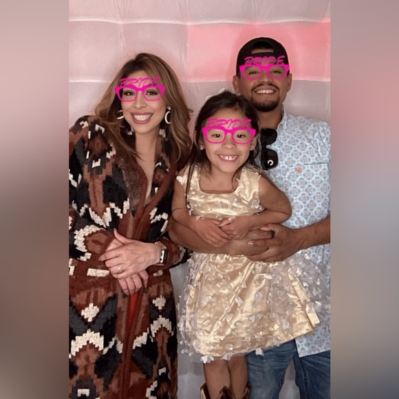 Meet your Posher, Socorro🤎 - Picture 4 of 7